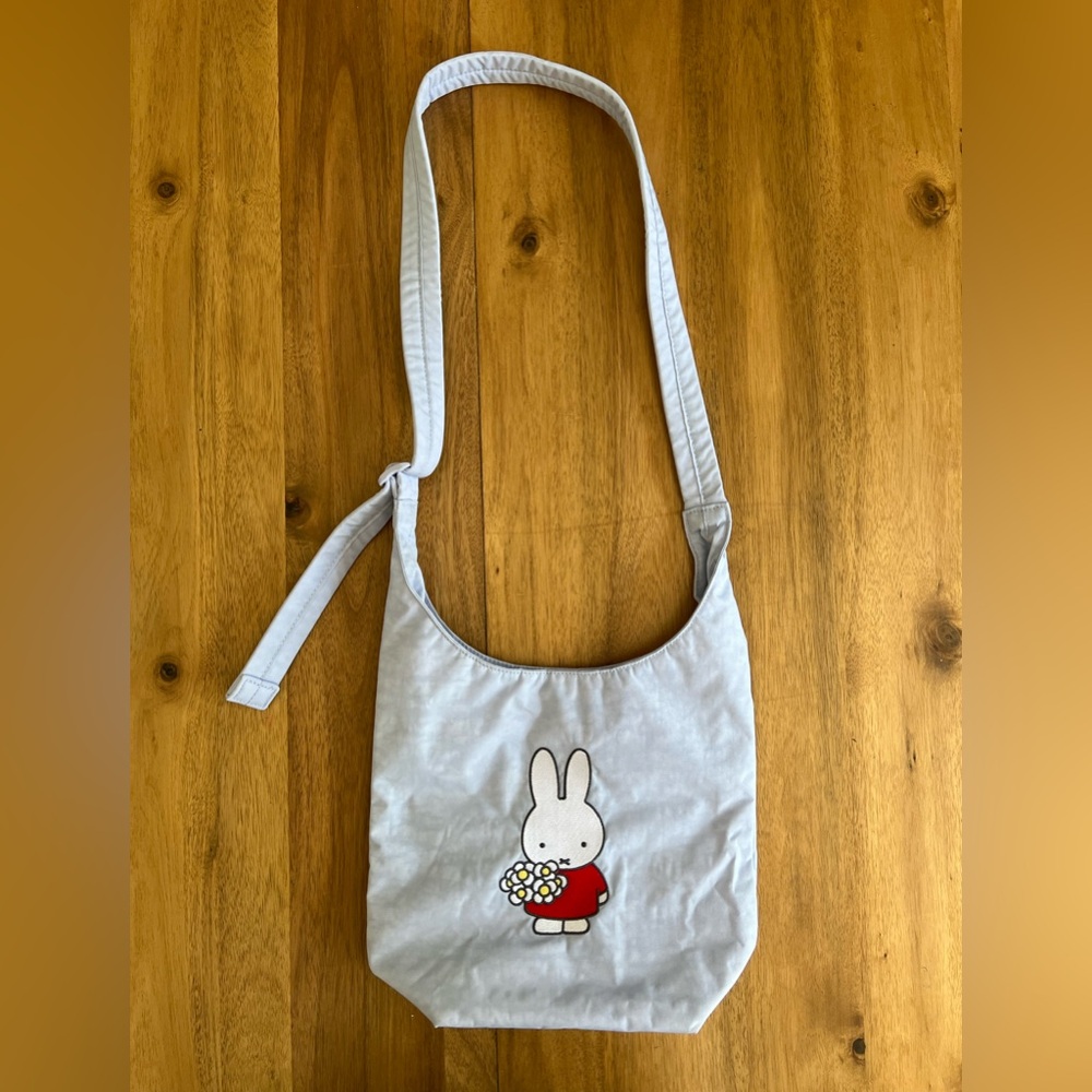 NWT BAGGU Miffy Sling Bag (Urban Outfitters exclusive)